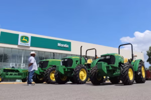 cuanto cuesta un john deer